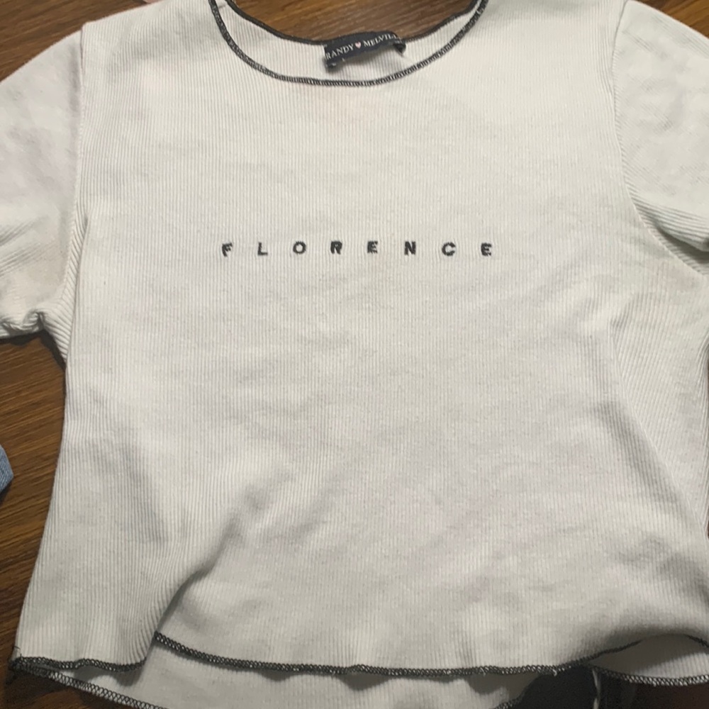 Brandy melville florence stitching tee